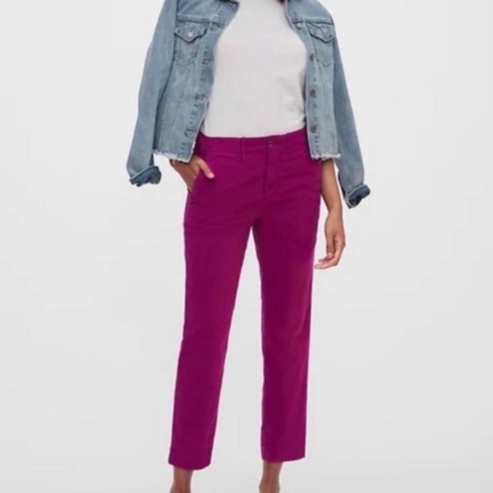 Women's Straight-Leg Pants in Fuchsia